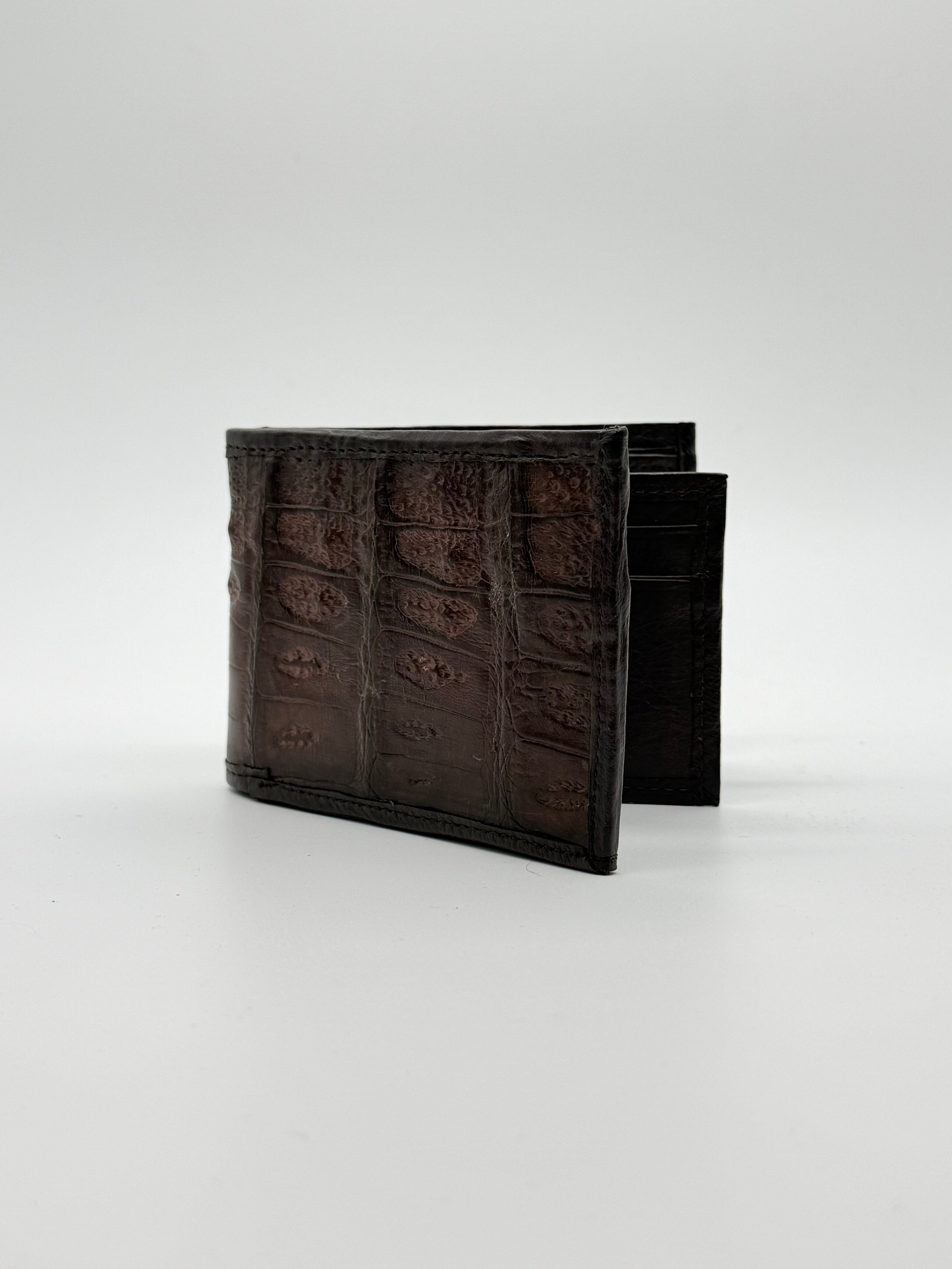 Cartera de piel de cocodrilo